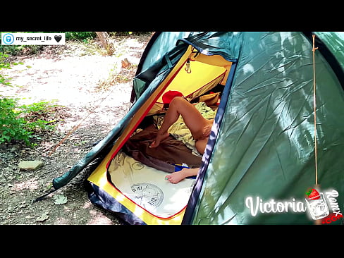 ❤️ ຖ່າຍໃນກ້ອງຖ່າຍຮູບ Passionate jerk off Stranger in a tent ️❌ ເພດ ຢູ່ພວກເຮົາ